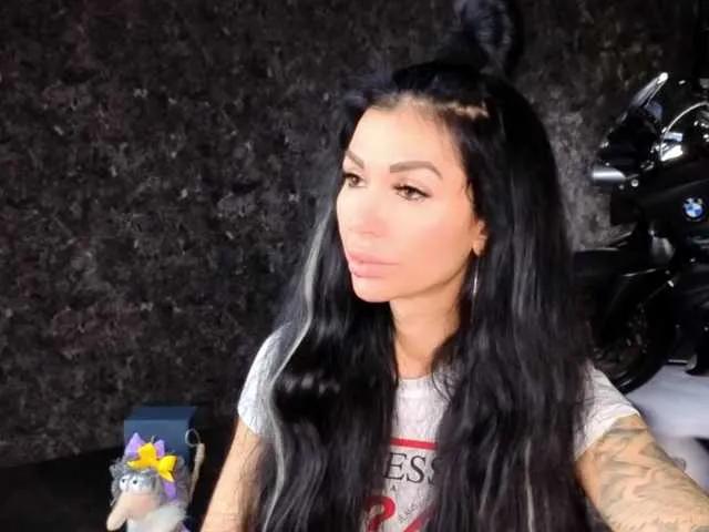 -BABAYAGA- on BongaCams 