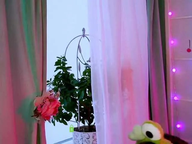 Freechat 0------0 on BongaCams