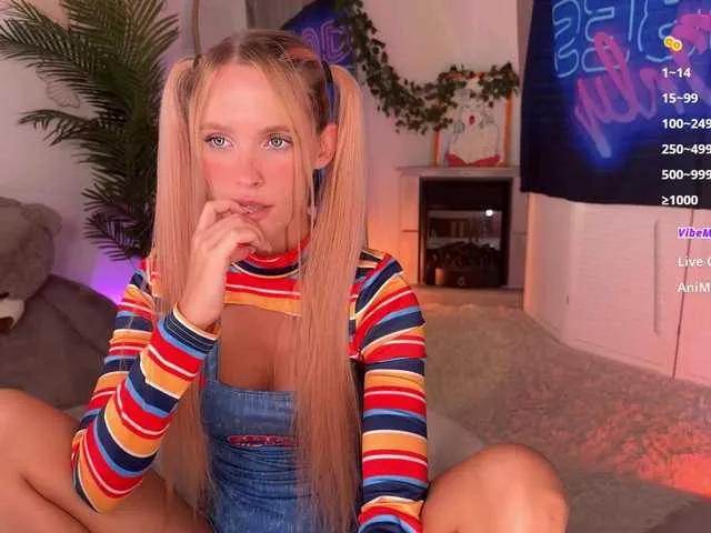 Freechat BlushMikki on BongaCams