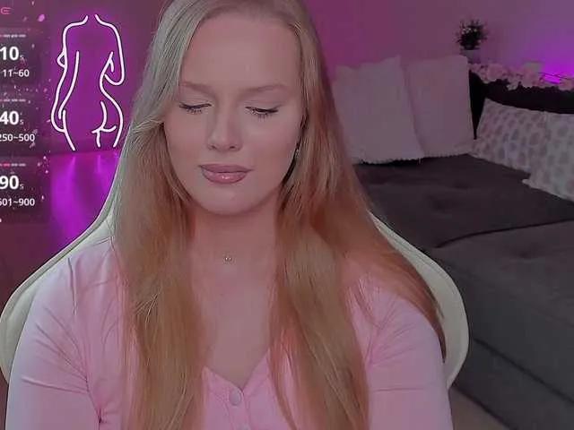 Freechat CristalWilliams on BongaCams