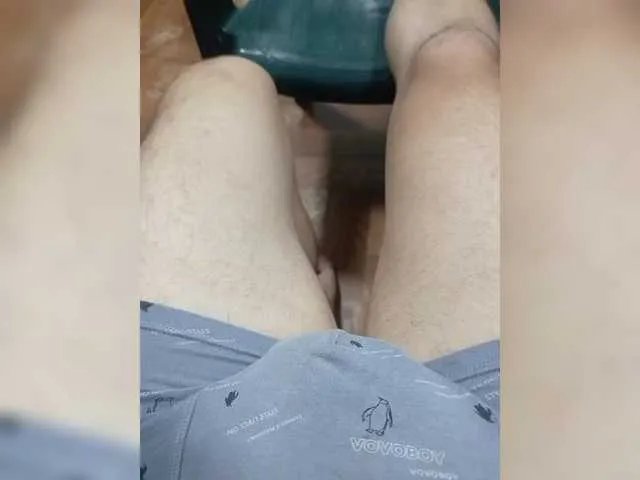 Freechat Gen90 on BongaCams