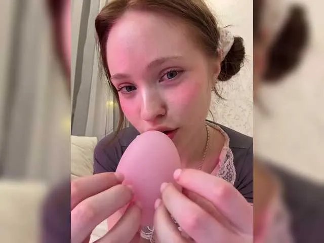 Freechat l1ttle-puppy on BongaCams