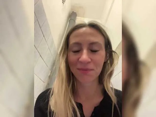 Freechat Saveta on BongaCams