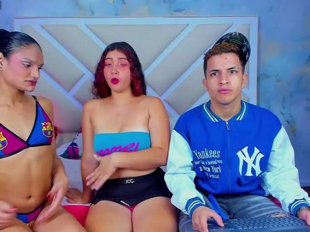 Freechat TrioPecadoVIP on BongaCams