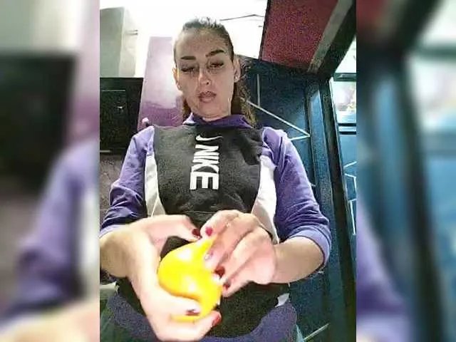 Freechat VallerieJones on BongaCams