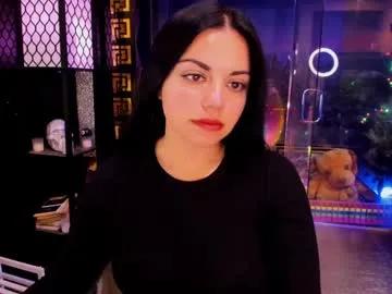 alma_pearl on Chaturbate 