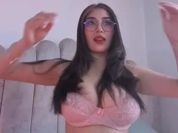 Away ariadnaz on Chaturbate