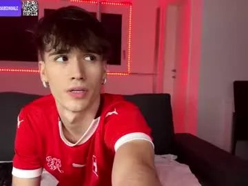 Private ciaosonoale on Chaturbate