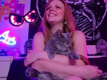 Freechat daphnemadison on Chaturbate