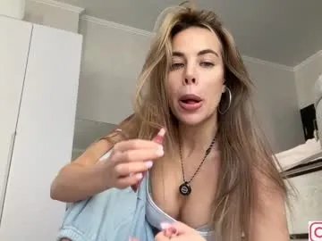 Freechat diffgirls on Chaturbate