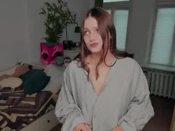Freechat doramoonlurk on Chaturbate