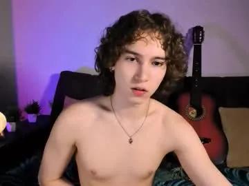 Group duumvirate on Chaturbate