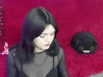 emmadarkk on Chaturbate 
