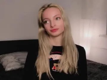 Private hypno_eyes_babe on Chaturbate