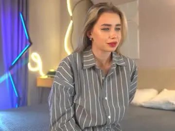 jjennnyy on Chaturbate 