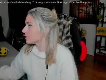 Freechat kimilee22 on Chaturbate