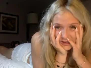 Private korinaluvv on Chaturbate