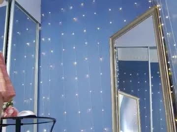 Away kriskras__ on Chaturbate