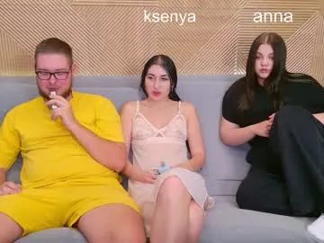 Freechat ksenyahot on Chaturbate