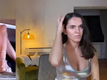 Freechat legswattitude on Chaturbate