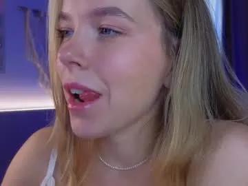 milly_shy on Chaturbate 