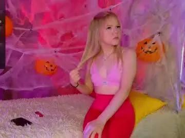 Freechat sandragaze on Chaturbate