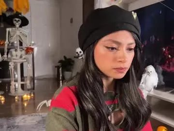 Freechat sweet_littleee on Chaturbate