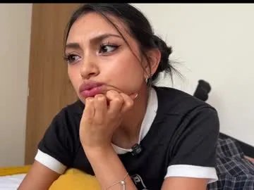 Freechat sweet_littleee on Chaturbate