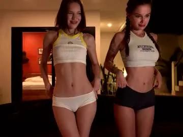 Freechat tootightwithbra on Chaturbate