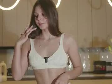 Freechat whisper_of_love on Chaturbate