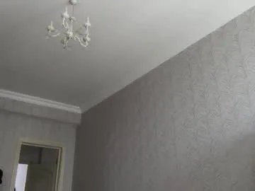 Freechat wonderland_stia on Chaturbate