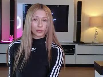 yononeey on Chaturbate 